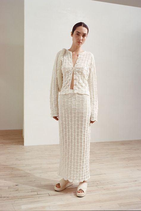 Resort 2025, Summer Knitwear, Lauren Manoogian, Spring Knits, Resort Fashion, Clothing Designs, Summer Lookbook, Knitwear Fashion, 가을 패션