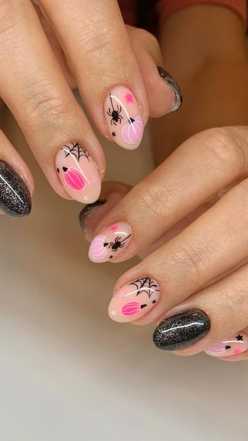 Pink October Nails, Pink Pumpkin Nails, Brown Nails Design, Pumpkin Nails, October Nails, Seasonal Nails, Pink October, Painted Nail Art, Pumpkin Sign