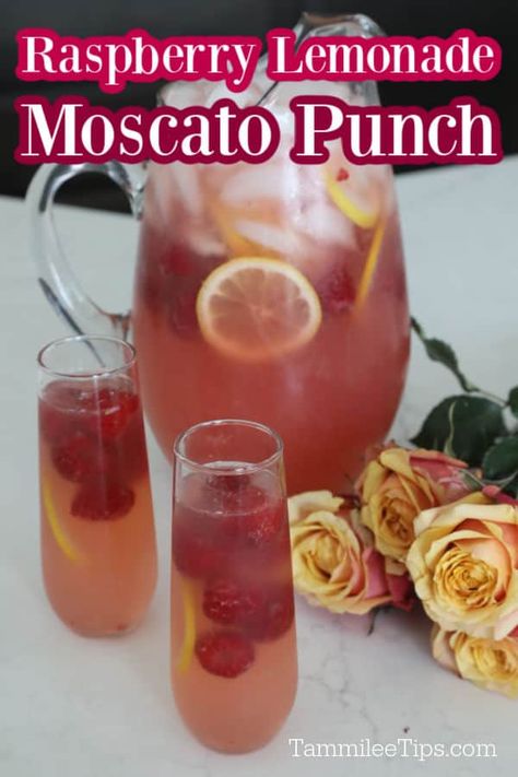 Wine Punch Recipes Moscato, Alcholic Punch, Moscato Punch Recipes, Moscato Wine Punch, Moscato Drinks, Wine Punch Recipes, Raspberry Lemonade Punch, Moscato Punch, Brunch Punch