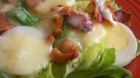 Hot Bacon Dressing Recipe, Pennsylvania Recipes, Bacon Dressing Recipe, Hello Shots, Hot Bacon Dressing, Pennsylvania Dutch Recipes, Homemade Dressings, Dressing Salad, Bacon Dressing