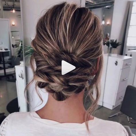 Updo For Medium Length Hair, Styling Videos, Hairstyles Prom, Hairstyles Homecoming, Short Homecoming Hair, Homecoming Hairstyles Updos, Hairstyles For Medium Length Hair Easy, Peinados Recogidos, Updos For Medium Length Hair