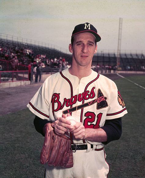 Warren Spahn Pictures and Photos - Getty Images Warren Spahn, Baseball Legends, Baseball Photography, Berry Berry, Baseball Stuff, Baseball Pictures, Braves Baseball, Baseball Uniforms, Baseball Photos