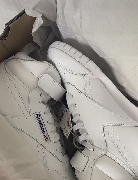 Rebock Shoe, Reebok Aesthetic, Reebok High Tops, Vanilla Aesthetic, Fresh Shoes, Shoe Inspo, Reebok Shoes, High Tops, Vanilla