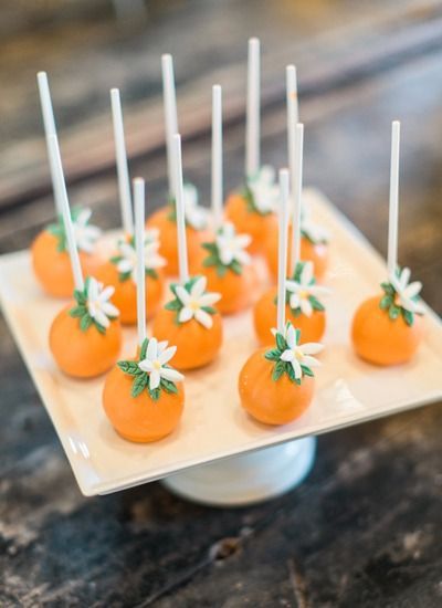 Adorable orange citrus cake pops for citrus themed gender neutral baby shower    #genderneutral #babyshower #genderneutralbabyshower #unisex #baby Orange Outfits, Citrus Cake, Bebe Shower, Citrus Baby, Peach Baby Shower, Orange Birthday, Orange Baby Shower, Citrus Wedding, Willow Grove