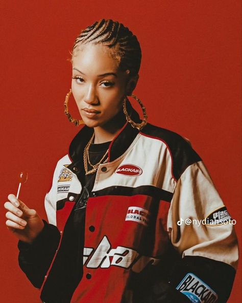 2000s Couple Photoshoot, 90s Photoshoot, Y2k Photoshoot, Cute Senior Pictures, Music Photoshoot, Streetwear Photoshoot, Bday Photoshoot, Braids Cornrows, 21st Birthday Photoshoot