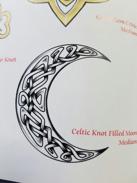 Celtic Knot For Family, Celtic Moon Tattoo, Celtic Moon, Tattoo Shading, Moon Fashion, Celtic Tattoo, Moon Tattoo Designs, Norse Tattoo, Carving Patterns