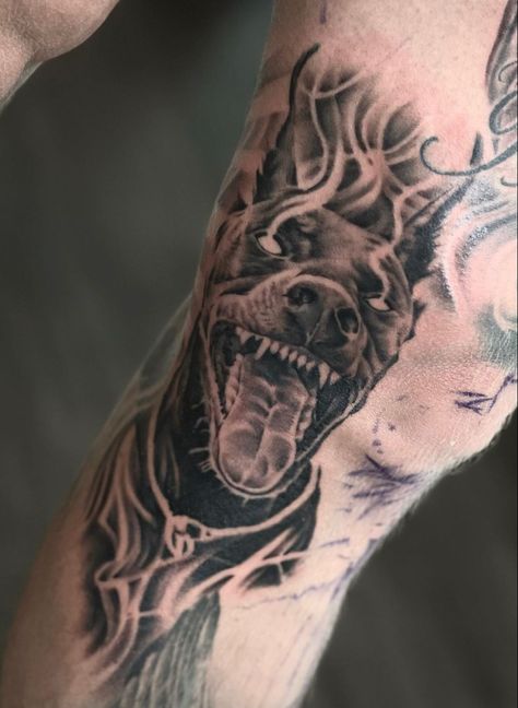 Tattoo Designs Halloween, Tattoos Scary, Horror Themed Tattoos, Halloween Themed Tattoos, Horror Tattoo Designs, Tattoos Horror, Tattoo Ideas Male, Hand Tattoos Ideas, Back Tattoos For Guys Upper