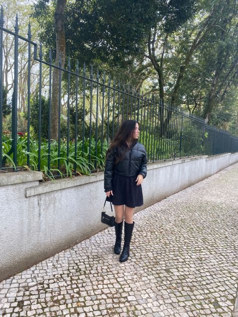 Boots,, mini bag,, mini dress,, puffer jacket Black Outfit, Puffer Jacket, Mini Bag, Puffer, Mini Dress, Outfit Inspo, Boots, Black