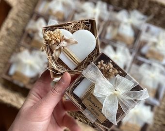 Buy Personalized Chocolate Favors for Guest Wedding Chocolate Online in India - Etsy Bridal Shower Soap, Wedding Soap, Baby Shower Box, Unique Baby Shower Favors, Heart Soap, Chocolate Wedding Favors, Shower Box, Wedding Chocolate, Chocolate Favors