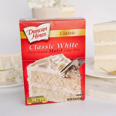 how to make box mix taste homemade Wasc Cake, Almond Wedding Cake, Wasc Cake Recipe, White Almond Cakes, Almond Wedding Cakes, Doctored Cake Mix Recipes, Recipes Using Cake Mix, Sugar Geek, Boxed Cake Mixes Recipes