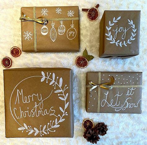 Christmas Wrapping Ideas Brown Paper, Brown Paper Drawing, Creative Christmas Presents, Christmas Wrapping Ideas, Christmas Gift Wrapping Diy, Christmas Present Wrap, Hygge Christmas, Christmas Gift Packaging, Gift Wrapping Techniques