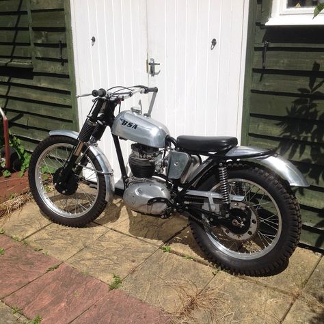 BSA B40 350cc Pre 65 Trials bike | eBay Vintage Scrambler, Motorcycle Graphics, Trials Bike, Honda 750, Bsa Motorcycle, Flat Tracker, Trial Bike, British Motorcycles, Rat Bike