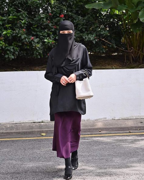 Neelofa Outfit, Niqab Style, Niqab Fashion, Hijab Style Tutorial, Modest Fits, Traditional Attire, Niqab, Beautiful Hijab