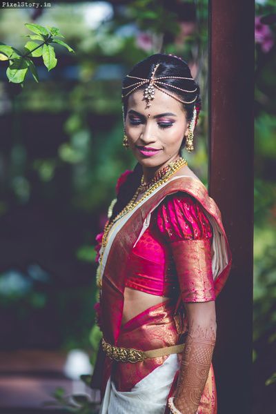 kannadiga wedding - Pixelstory.in Blouse Kanjivaram, Kanjivaram Blouse, Sleeve Saree Blouse, Yellow Sari, Beautiful Indian Wedding, Pattu Saree Blouse Designs, Best Blouse Designs, Half Sarees, Saree Blouse Neck Designs