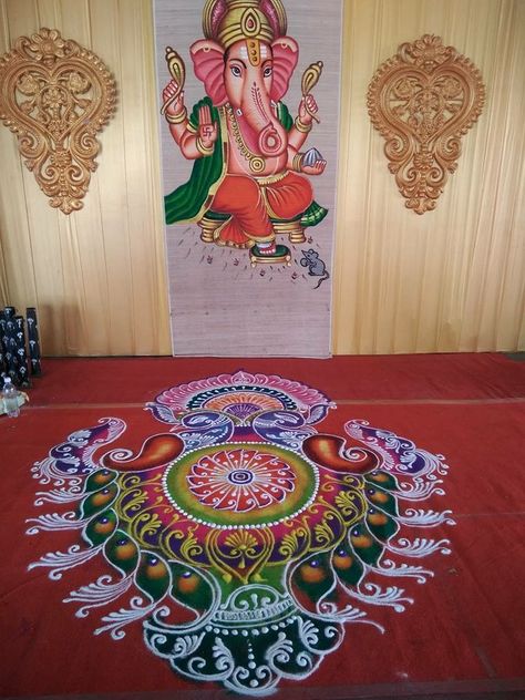 Rangoli Designs Big Size, Swami Rangoli, Diwali Rangoli Designs Unique Big Size, Krishna Sakhi, Tuesday Rangoli, Handmade Rangoli, Rangoli Big, Alpona Art, Rangoli Photos