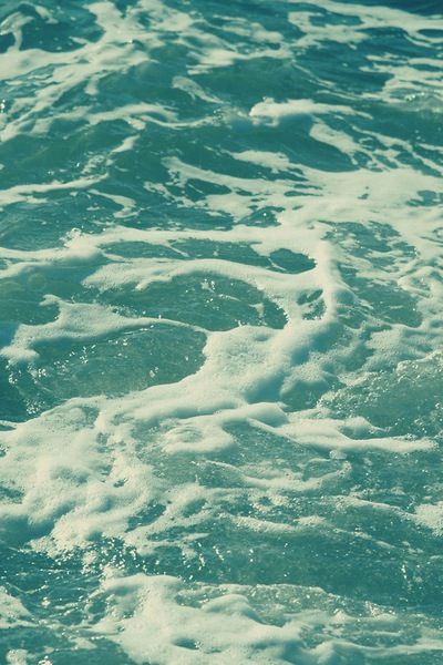 Sea foam- love this colour Can't you just see it. smell it. feel it. Hur Man Målar, California Love, Ocean Beach, Beach Life, Pretty Pictures, Happy Places, Plein Air, Airplane View, Surfing