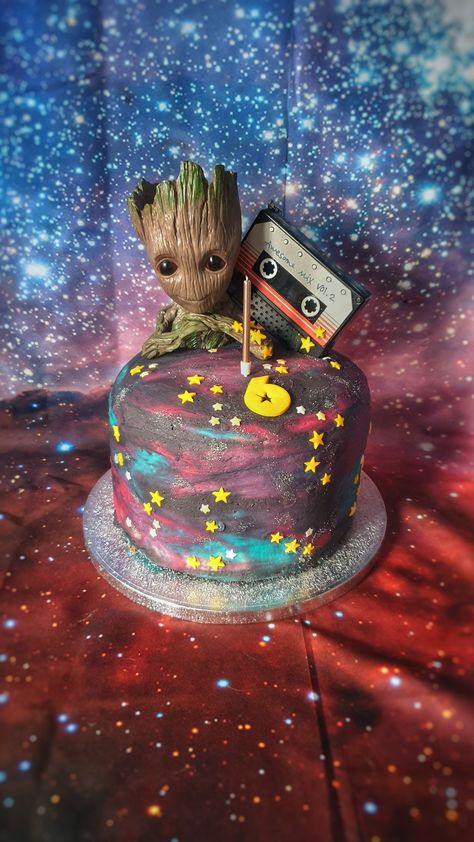 Guardians Of The Galaxy Cake Ideas, Groot Birthday Party, Guardians Of The Galaxy Party, Guardians Of The Galaxy Birthday Ideas, Guardians Of The Galaxy Birthday Party, Guardians Of The Galaxy Birthday, Baby Groot Birthday Party Ideas, Gardians Of The Galaxy Cake, Guardians Of The Galaxy Themed Food