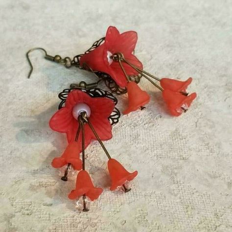 Earring Hook, Red Tulips, Filigree Earrings, Poshmark Finds, Earrings Red, Tulips Flowers, Beaded Hoops, Beaded Dangle Earrings, Stud Earrings Set