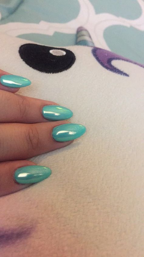 Teal Glazed Nails, Aqua Nails Aesthetic, Teal Nails Sparkle, Teal Nails Dip Powder, Fun Teal Nails, Nails Inspiration Teal, Teal Green Nail Ideas, Prom Nails For Teal Dress, Teal Holographic Nails