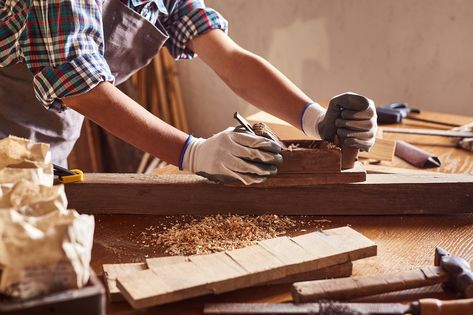 Female Carpenter Aesthetic, Carpentry Aesthetic, Women Carpenters, Carpenter Aesthetic, Wood Workshop, Carpentry Workshop, Carpenter Work, Year Goals, Goal Board