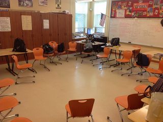 Classroom Arrangement Ideas, Classroom Seating Arrangements, Ideas For Learning, Class Participation, Classroom Arrangement, Verbal Communication, Comprehensible Input, Classroom Seating, Student Behavior