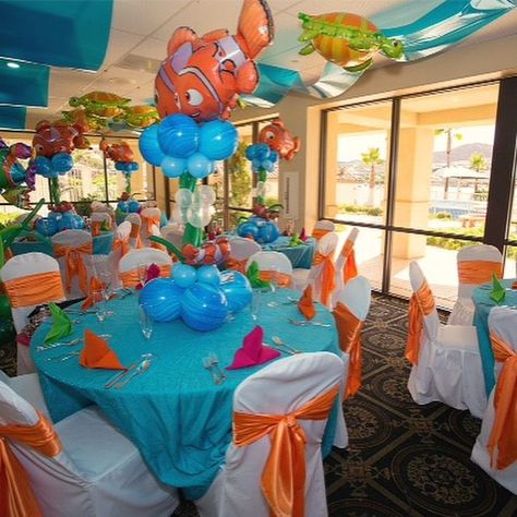 Finding Nemo Party Decorations, Nemo Party Decorations, Finding Nemo Theme, Nemo Baby Shower, Finding Nemo Baby, Nemo Baby, Finding Nemo Party, Nemo Birthday Party, Finding Nemo Birthday