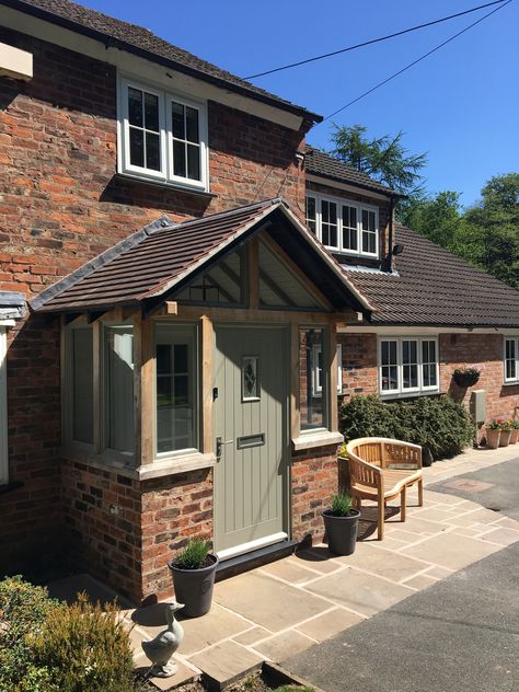 Cottage Porch Extension, Porch Ideas Exterior Uk, Brick Porch Ideas Uk, Built On Porch Ideas, Extention House Ideas, External Porch Ideas, Uk Porch Ideas, Open Porch Ideas Uk, Country House Porch