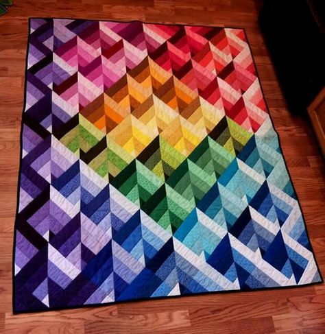 Optical Illusion Quilts, Bargello Quilts, 3d Quilts, Quilting Board, Quilt Modernen, Geometric Quilt, Rainbow Quilt, Pretty Quilt, Jellyroll Quilts