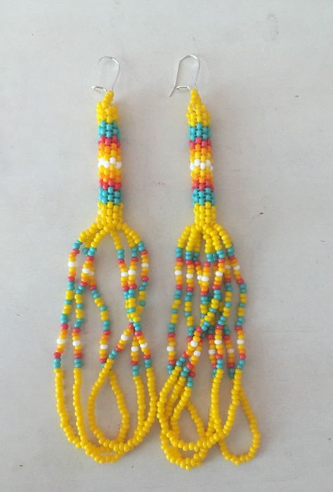 Seed Bead Bracelets Tutorials, Native American Beadwork Patterns, Beaded Items, Beaded Jewelry Earrings, Stitch Earrings, Native Beading Patterns, 1 October, Beaded Earrings Native, Native American Beaded Earrings