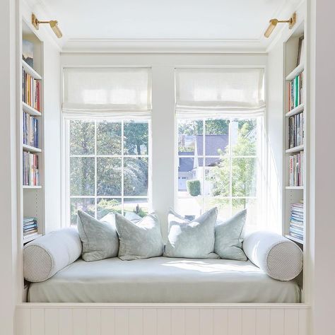 All Posts • Instagram Window Seat Decor, Bedroom Window Seat, Built In Daybed, Built In Bench Seating, Guest Bedroom Home Office, Built In Window Seat, Window Seating, Window Bench Seat, Window Seat Design