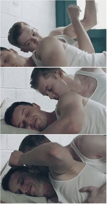 Cameron And Noel, Noel Fisher And Cameron Monaghan, Cameron Monaghan And Noel Fisher, Hollywood Male Actors, Shameless Scenes, Shameless Mickey And Ian, Shameless Characters, Ian Shameless, Shameless Tv Show