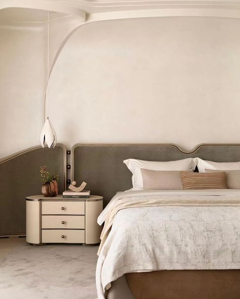 Asymmetrical Headboard, Minimal Bedroom Ideas, Adam Hunter, Headboard Inspiration, Bedroom Inspiration Cozy, Minimal Bedroom, Headboard Design, Guest Bedroom Decor, Curved Headboard