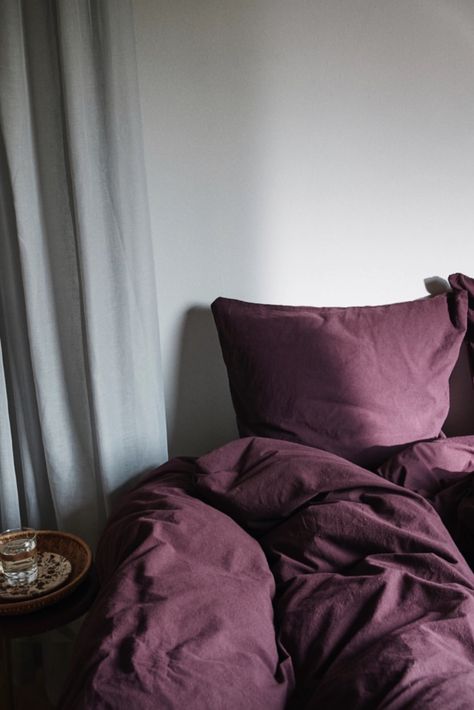 Dark Purple Sheet Set, Dark Purple Bedspread, Purple Sheets Aesthetic, Plum Bedding Ideas, Purple Aesthetic Bedding, Dark Plum Bedding, Purple Bedsheet Aesthetic, Deep Purple Bedding, Dark Purple Bedding Aesthetic