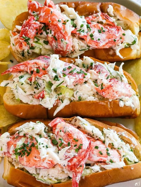 I love a good lobster roll. But I'm also extra, so I love mixing sweet tender lobster with delicate juicy crab, and all the fixings. This crab and lobster seafood roll is very simple and easy to customize, depending on what you like. I'm just gonna tell you how I did mine, and you can do yours however you want. I don't feel the need to 'over-season' seafood. It's natural flavor should only be amplified with few necessary ingredients: salt, citrus, and fresh aromatics.  However, this is also Seafood Meals Dinners, Crab Rolls Recipe, Seafood Meal Ideas, Seafood Rolls, Lobster Rolls Recipe, Seafood Chili, Juicy Crab, Lobster Roll Recipe, Lobster Recipe