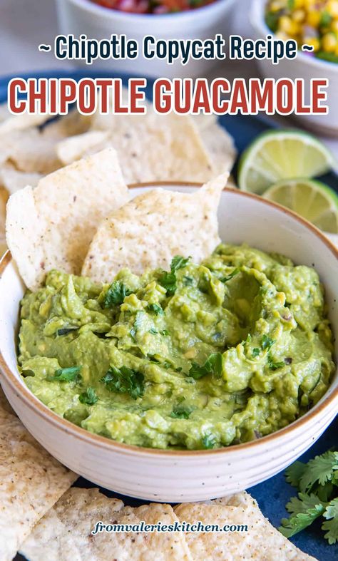 This copycat Chipotle Guacamole recipe makes it easy to recreate the popular restaurant dip at home. Straight from Chipotle's ingredient list to your kitchen! Serve it with tortilla chips or add it to tacos or burrito bowls. Copycat Chipotle Recipes, Chipotle Guacamole Recipe Copycat, Chipotle Bowls, Chipotle Guacamole Recipe, Small Recipes, Chipotle Guacamole, Chipotle Chicken Bowl, Chipotle Copycat Recipes, Cold Dip Recipes