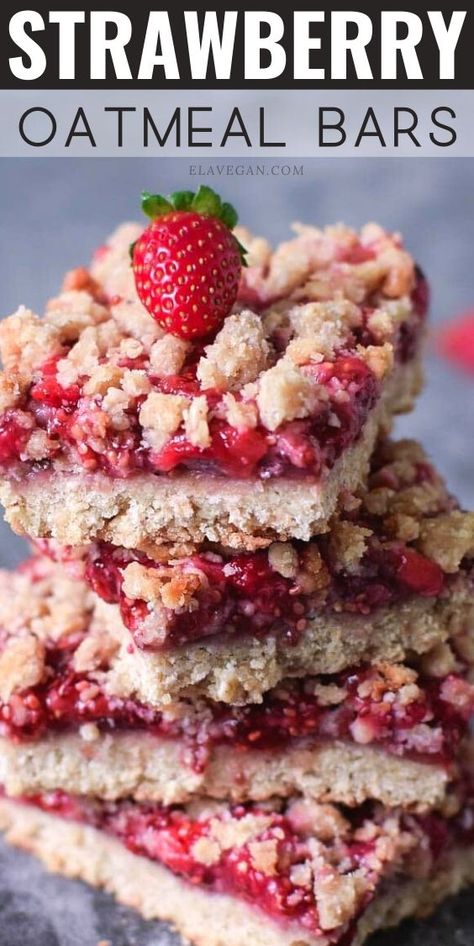 Healthy Strawberry Oat Bars, Pioneer Woman Strawberry Oatmeal Bars, How To Use Strawberries Going Bad, Fresh Strawberry Recipes Easy, Ongebakte Koekies, Simple Strawberry Dessert, Strawberry Granola Bars, Strawberry Squares, Strawberry Oat Bars