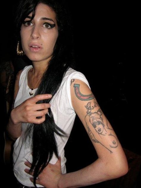 Back to Black: Remembering Meeting Amy Winehouse - Lyndsey Parker Amy Winehouse Documentary, Amy Winehouse Style, Amazing Amy, Brandi Carlile, Tough Girl, Amy Winehouse, Tattoo Inspo, Nature Aesthetic, Her Music