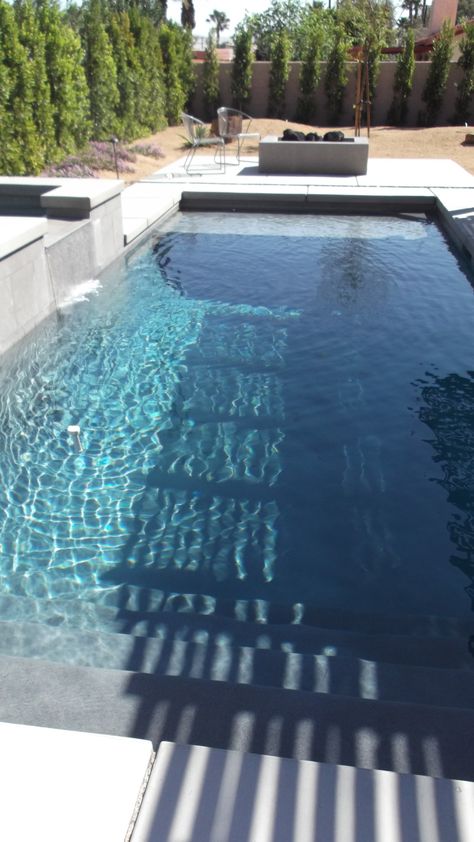 The perfect pool for a mid-century modern house in Palm Springs. The French Grey interior matches the Grey tile shot with silver streaks. French Grey Pebble Sheen Pool, French Grey Interiors, Travertine Pool, Pools Backyard Inground, Modern Pool, Backyard Dreams, Pool Colors, Pools Backyard, Grey Interior