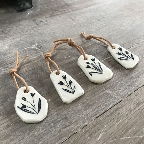 Sgraffito decorated pottery key-chains handmade by Kate Russell in Wales, UK. #sgraffito #ceramics Ceramic Keychain, Sgraffito Ceramics, Boho Crafts Diy, Keychain Craft, Wales Uk, Ac Repair, Ceramics Ideas Pottery, Diy Clay Crafts, Rainbow Art