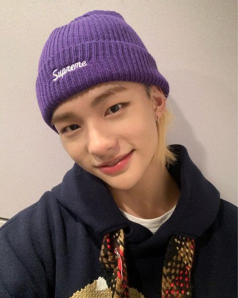 #hyunjin #skz #hyunjinstraykids #hyunjinedit #straykids Kids Icon, Crazy Kids, Kpop Boy, Lee Min Ho, Lee Know, Instagram Update, Boyfriend Material, Got7, Boy Bands