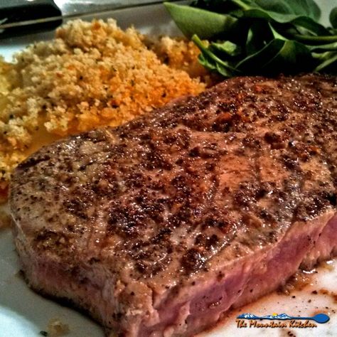 Tuna Filet Recipes, Tuna Seasoning, Lemon Pepper Tuna, Grilled Tuna Steaks Recipes, Fresh Tuna Recipes, Ahi Tuna Steak Recipe, Healthy Steak Recipes, Seared Tuna Steaks, Grilled Tuna Steaks