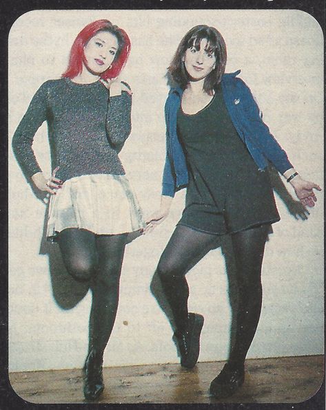 Miki Berenyi, Lush Band, 90s Bands, Grunge Hippie, Dream Pop, Riot Grrrl, Female Musicians, Shot Hair Styles, Band Posters