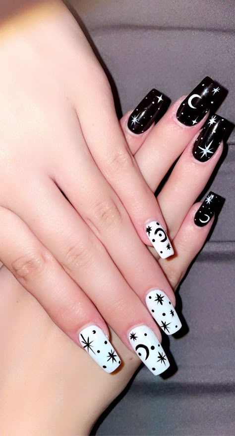 #nail ideas Short Black Acrylic Nails Designs, Nail Art For Beginners, Fancy Nails Designs, Short Acrylic Nails Designs, Fancy Nails, Short Acrylic Nails, Cute Acrylic Nails, Acrylic Nail Designs, Black Nails