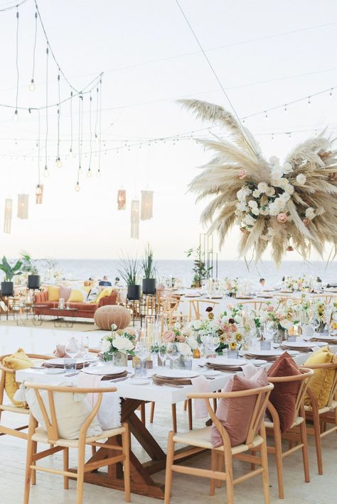 A Glamorous Oceanfront Destination Wedding at Solaz Los Cabos Oceanfront Wedding, How To Dress For A Wedding, Rustic Wedding Decorations, Cabo Weddings, Beach Wedding Inspiration, Destination Wedding Inspiration, Beach Wedding Decorations, Boho Chic Wedding, Mod Wedding