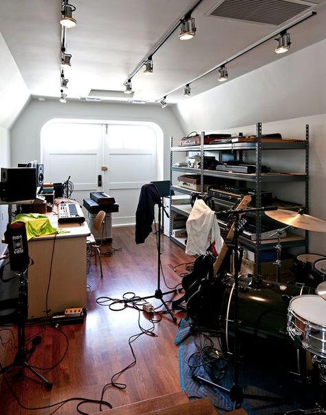 Check out this massive list of home studio setup ideas. Filter down by room colors, number of monitors, and more to find your perfect studio. Garage Music Studio, Studio Music Room, Drums Studio, Home Recording Studio Setup, Recording Studio Setup, Dj Room, Home Studio Ideas, Home Music Rooms, Rehearsal Room