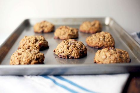 10 ways to bake with boiled cider | King Arthur Baking: Good news! The very best way to improve your fall baking this year is within easy reach: boiled cider. A thick, syrupy, dark-amber liquid made by boiling down Vermont apple cider, this pantry staple adds just-picked apple flavor to your favorite recipes. Today, we'll show you 10 of our most inspired ways to use boiled cider. Boiled Apple Cider, Boiled Cider, Cider Recipes, Seasonal Baking, Apple Cider Recipe, Best Apple Pie, Apple Cider Caramels, Pear Cake, Cider Recipe