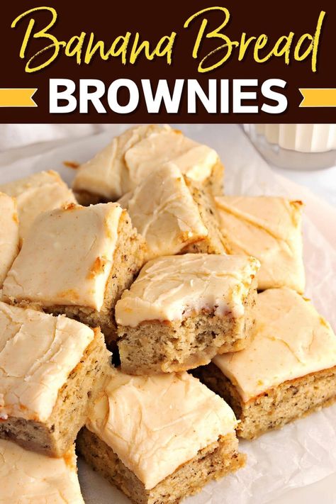 These banana bread brownies with brown butter frosting are so addictive! Learn the easy recipe, and prepare to be hooked. Baking Bars, Bat Cookies, Cakes Slices, Banana Desserts, Banana Bread Brownies, Banana Bread Bars, Tasty Sweets, Dessert Squares, Brown Butter Frosting