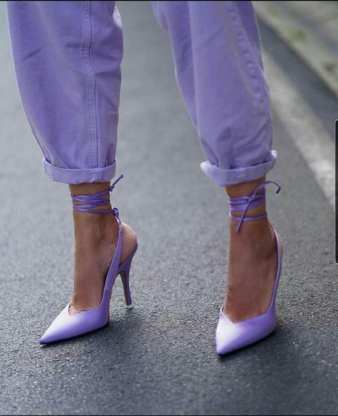 fashion shoes heels Purple Wrap, Purple Heels, Pointy Toe Heels, Aesthetic Shoes, Stiletto Pumps, Mode Inspiration, Shoe Lover, High Heel Pumps, Cute Shoes