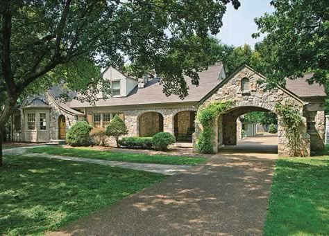 ~ Porte Cochere Driveway, Driveway Courtyard, Port Cochere, Curved Roof, Porte Cochere, Exterior Stone, Real Estate Property, Home Decor Ideas Living Room, Detached Garage