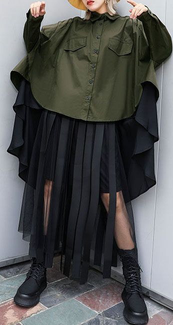 f016e59c7ad8b1d72903bb1aa5720d53desc51245097ri Army Dress Outfit, Army Look Fashion, Blouse Inspiration, Army Green Blouse, Army Dress, Výtvarné Reference, Mode Kimono, Looks Street Style, Mode Inspo